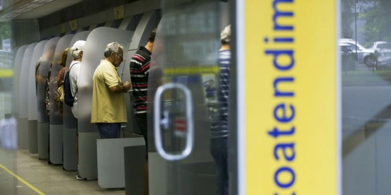 Nascidos em agosto já podem sacar abono salarial do PIS/Pasep