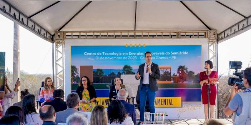 Lucas Ribeiro prestigia lançamento da pedra fundamental para expansão do Parque Tecnológico e do Centro de Energias Renováveis do Insa, em CG