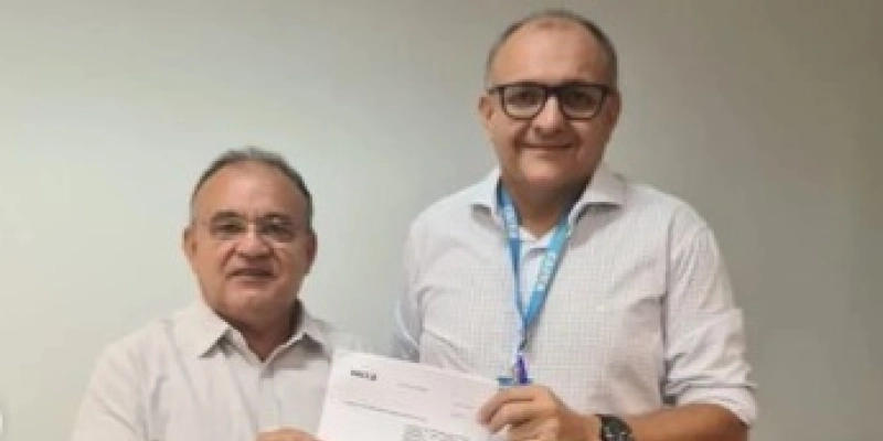 Irani Alexandrino assina convênio com valor de quase R$ 1 milhão, para construção de novo matadouro público em Coremas 