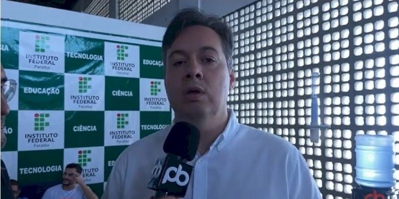 Júnior Araújo elogia perfil técnico do Secretário de Educação da Paraíba, e fala das parcerias com os Municípios; Assista 