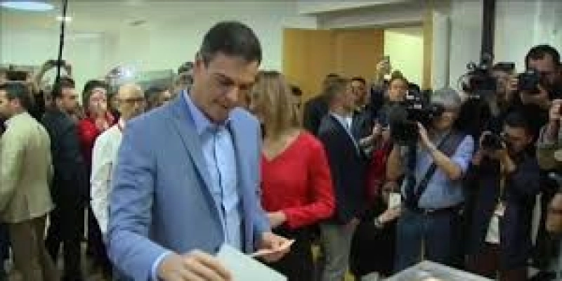 PSOE vence eleições na Espanha, mas sem maioria para governar