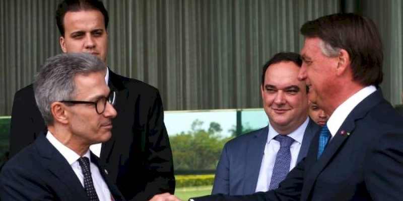 Governador reeleito de MG declara apoio à candidatura de Bolsonaro