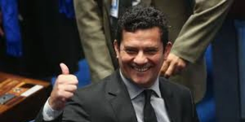Moro entra de férias na Justiça Federal para se dedicar à transição