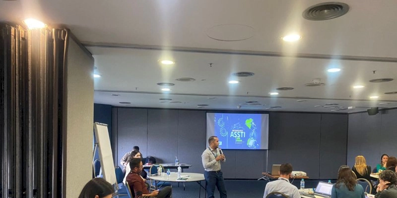 Equipe do SESI PB realiza treinamento de atualização da Metodologia ASSTI para colaboradores do departamento Regional do Rio Grande do Sul