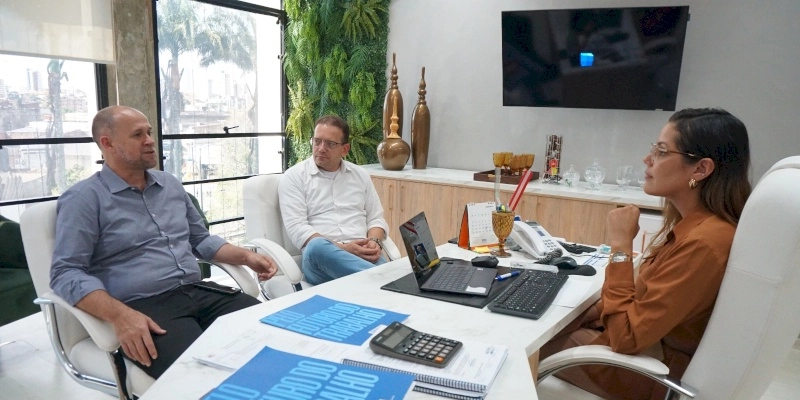 Gerente de Serviços Tecnológicos do SENAI SC visita Institutos de Tecnologia do SENAI PB