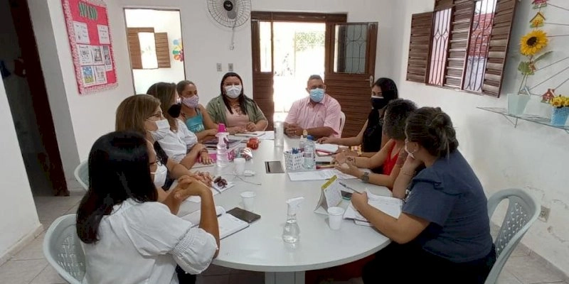 Sedh inicia monitoramento dos Creas Regionais pelo Sertão paraibano