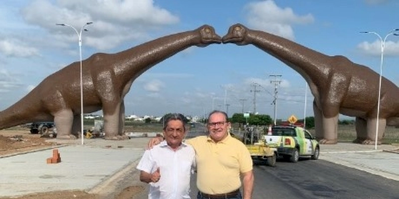 Lúcio Mattos reaparece em Sousa, e elogia trabalho do Superintendente da STTRANS