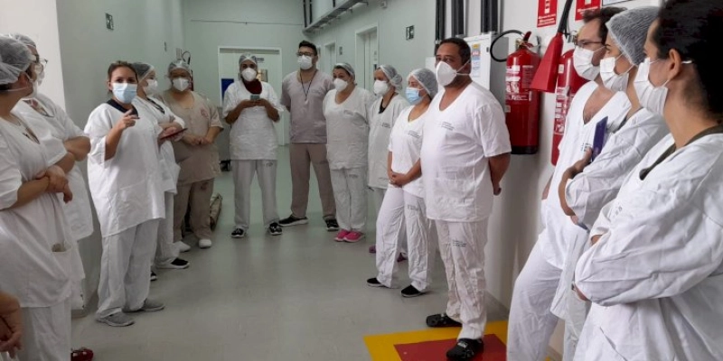 Hospital de Clínicas adota metodologia Huddle para ampliar segurança do paciente