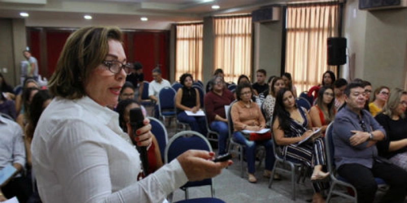 Saúde capacita sobre tratamento dos acidentes por animais peçonhentos