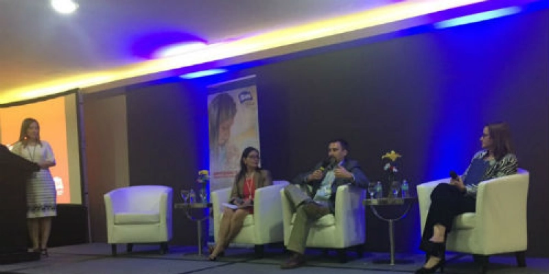 Programa Gira Mundo é reconhecido como experiência exitosa em evento internacional