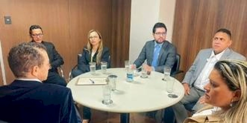 Em Brasília, João Neto busca investimentos para a educação do município de Aparecida
