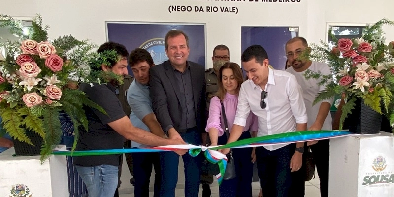 BIG BROTHER: Sousa inaugura sistema moderno de monitoramento por Câmeras, e homenageia Empresário
