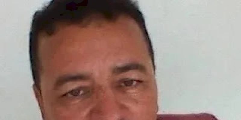Sousense fica ferido após caminhão tombar na BR-251, em Salinas, no estado de Minas Gerais