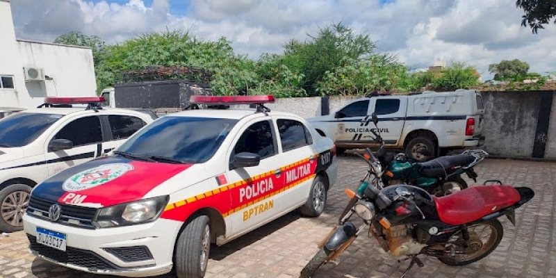 Polícia Militar recupera motocicletas roubada e adulterada na cidade de Cachoeira dos Índios