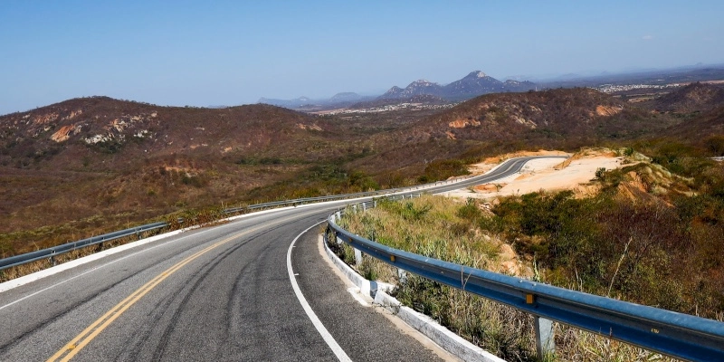 João Azevêdo inaugura pavimentação asfáltica da PB-331 e travessias urbanas de Catolé do Rocha