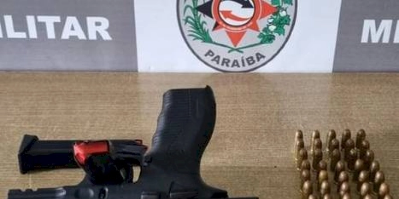 Policiais da Força Regional apreendem arma de fogo durante abordagem