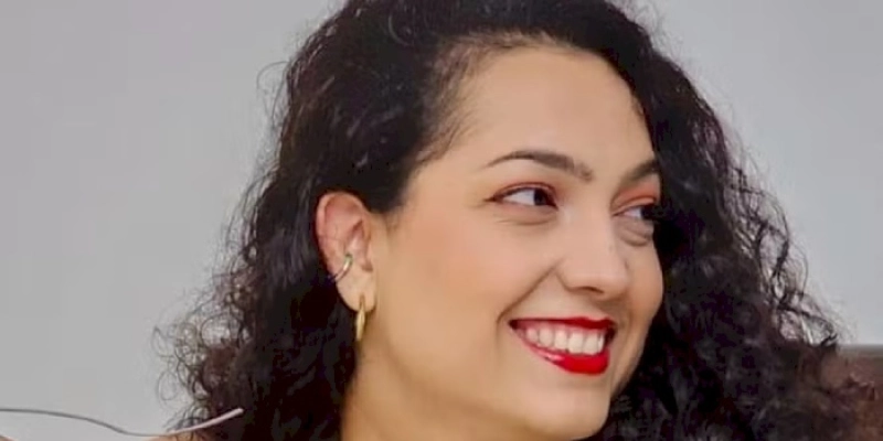 Ex-mulher de Lucas, do 'BBB24', Camila Moura é vista saindo de motel com suposto affair