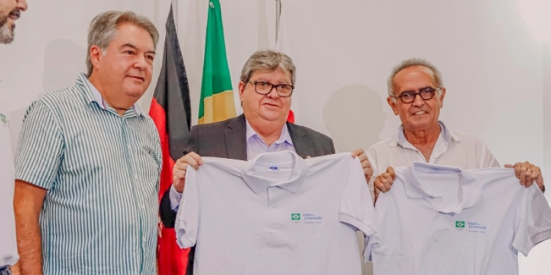 Cícero celebra Bolsa Esporte, ressalta parceria com o Governo do Estado e projeta fortalecimento do setor na Capital