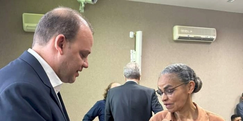Secretário de Meio Ambiente de João Pessoa participa de reunião com ministra Marina Silva