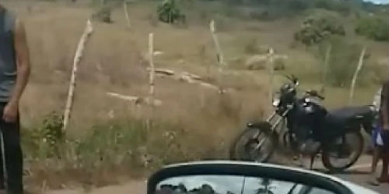Pastor morre em grave colisão entre moto e carro; vítima teve uma perna decepada 