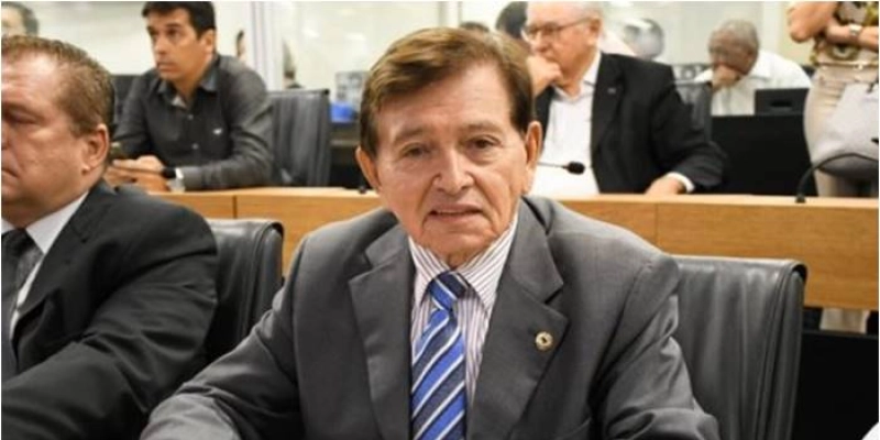 João Henrique diz que Assembleia Legislativa se ‘acovarda’ para atuar contra corte no orçamento dos Poderes
