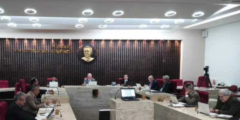 TCE rejeita contas de Brejo dos Santos de 2018, aprecia recursos e responde consultas da FAMUP