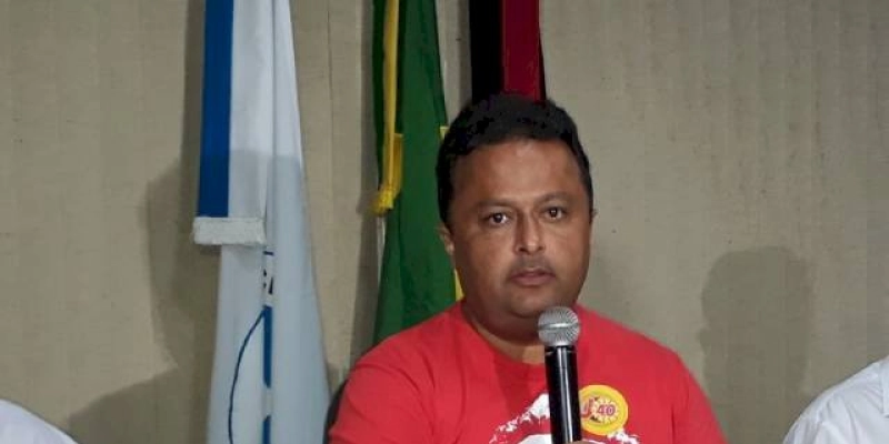 Presidente do PT da Paraíba inclui Veneziano entre as conversas que Lula deve priorizar, em visita ao estado   