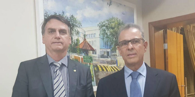 Almirante Bento Albuquerque Junior é confirmado para Minas e Energia