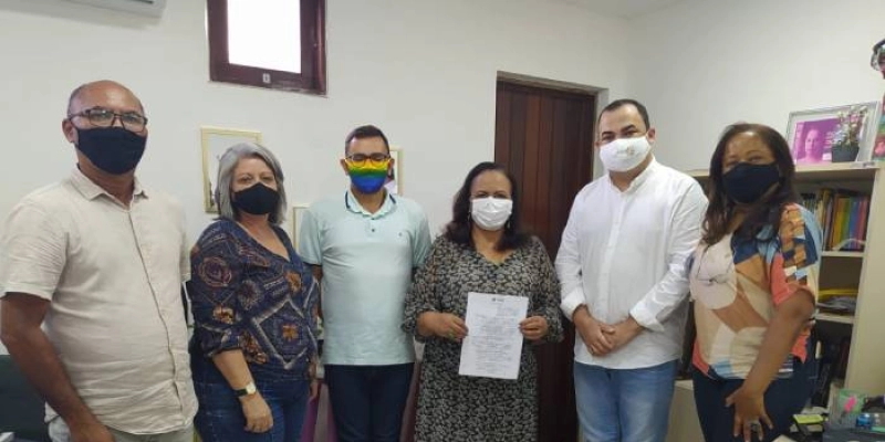 Governo e Centro Educa Nexus oferecem 500 bolsas de estudos para população LGBT e reeducandas