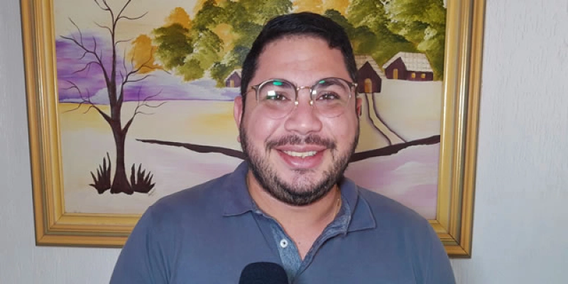 Jerônimo Júnior distribui cestas básicas para pescadores, e famílias carentes em Marizópolis e em Sousa em nome da CONAFER; Vídeo 