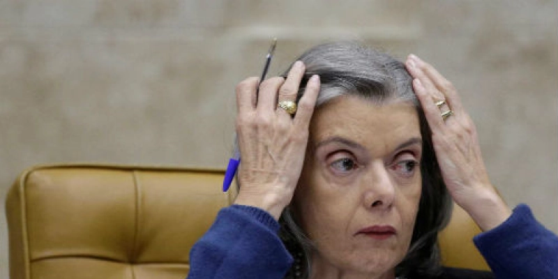 Cármen Lúcia mantém cassação de Cristiane Brasil