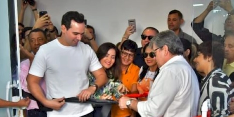 Pollyanna Dutra participa de solenidade de inauguração da nova Casa da Cidadania em Campina Grande