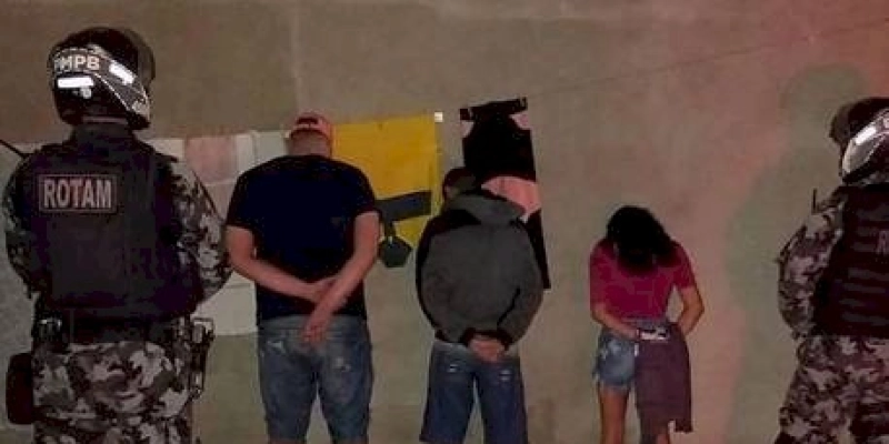 Polícia Militar prende três pessoas acusadas de tráfico de drogas no interior da Paraíba