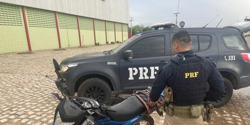 Três veículos furtados são recuperados pela PRF na Paraíba