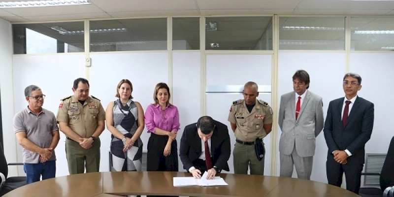 MPPB e Polícia Militar firmam acordo para desenvolvimento de ação em comunidades