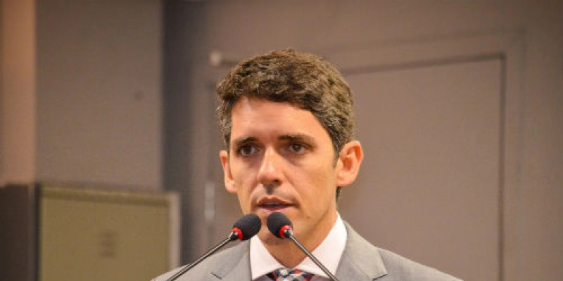 Estado gasta R$ 1,3 bilhão com terceirização da saúde e oposição propõe CPI da Máfia das Organizações Sociais