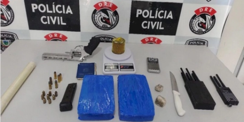 Operação da DRE apreende dois de quilos cocaína, arma, munições e outros ilícitos, na PB
