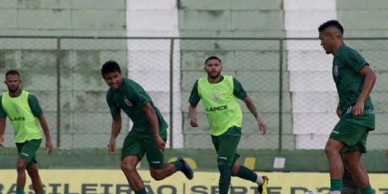 Sousa faz amistoso contra o Baraúnas/RN nesta sexta, inaugurando a nova iluminação no Marizão 