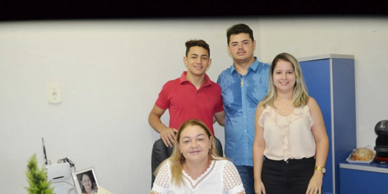 Mensagem de Natal, e Ano Novo do Escritório de Emplacamento São José em Sousa 