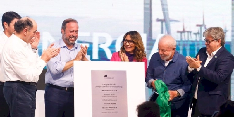 Presidente Lula e governador João Azevêdo participam da inauguração do primeiro parque híbrido de energia renovável do país