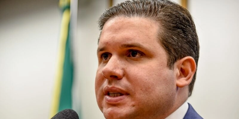 Hugo Mota: Paraibano surge como potencial sucessor na Presidência da Câmara Federal