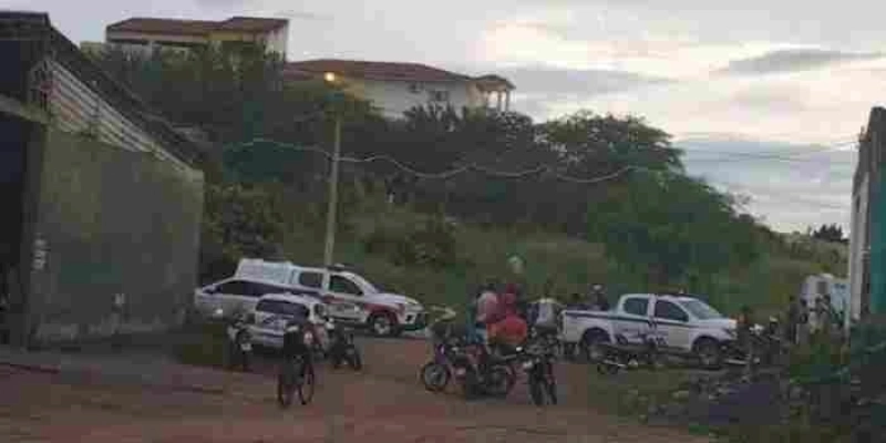 Corpo de homem é encontrado em avançado estado de decomposição e com sinais de enforcamento no Sertão da PB