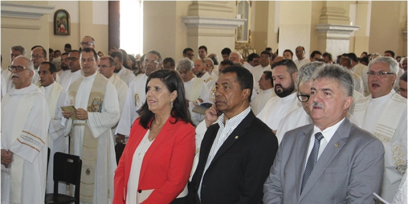 Vice-governadora participa de missa alusiva ao aniversário de João Pessoa