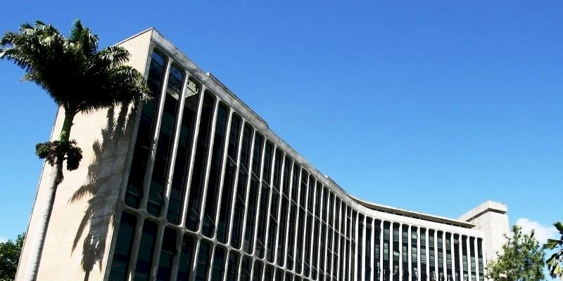 Justiça do Trabalho atesta lisura na FIEP, recusa últimas contestações e mantém eleição nesta 3ª, 14; saldo referenda conduta de Buega Gadelha