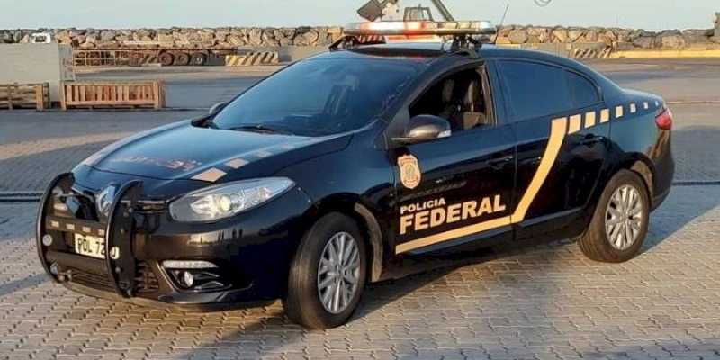 Polícia Federal apreende 55 kg de cocaína em navio no Ceará