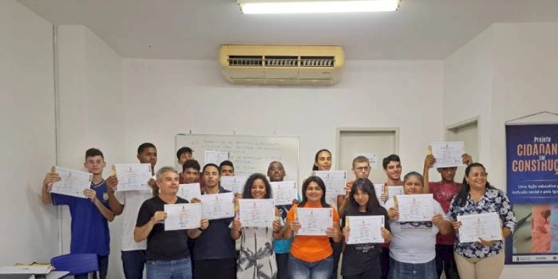 Cendac entrega certificados e capacita novos profissionais para o mercado de trabalho