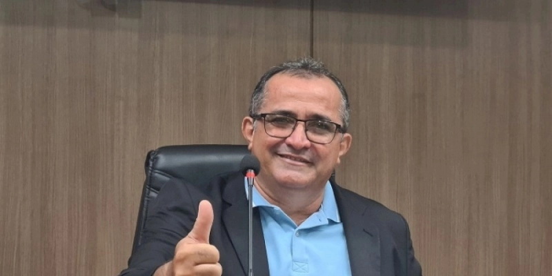 Roberto Freire comunica saída da Assistência Social, e reassume sua cadeira na Câmara de Vereadores em Sousa 