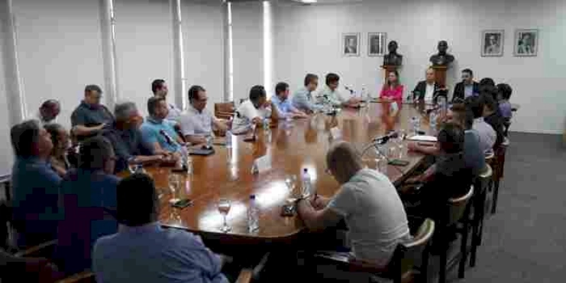 FIEPB, SETDE-PB e CINEP discutem com empresários melhorias para os Distritos Industriais de Campina Grande