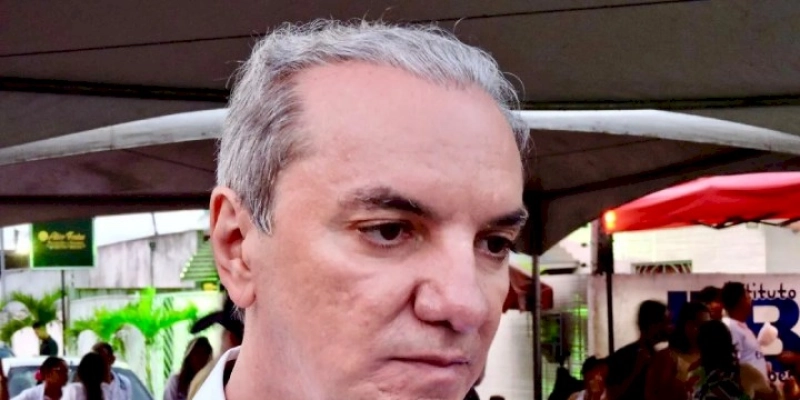 BOMBA: Mikika promete apresentar documentos que comprovariam uso da ‘máquina’ em favor pessoal do Prefeito Cícero; “Ele não aprendeu a lição”