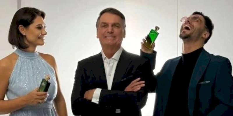 Perfume inspirado em Jair Bolsonaro esgota em 6h na pré-venda